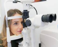 Klinika okulistyczna Blikpol przedstawia dostępne metody laserowej korekcji wzroku