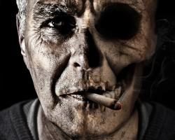 Gumy, plastry, a może hipnoza? Jak i dlaczego warto rzucić palenie papierosów?