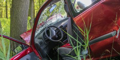 Pierwsza pomoc w wypadkach drogowych - dbaj też o swoje bezpieczeństwo