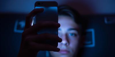 Jedna trzecia nastolatków może już być uzależniona od internetu