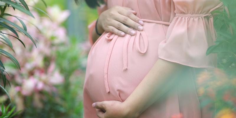 Dlaczego ważne jest monitorowanie hormonów u kobiet w ciąży?
