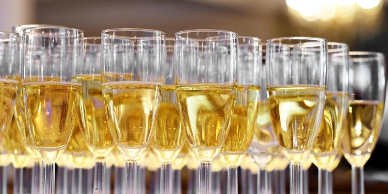 Błędne koło poprawiania nastroju alkoholem