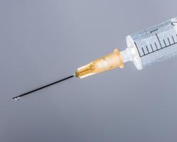 Fakty o bezpieczeństwie i skuteczności szczepień przeciw COVID-19