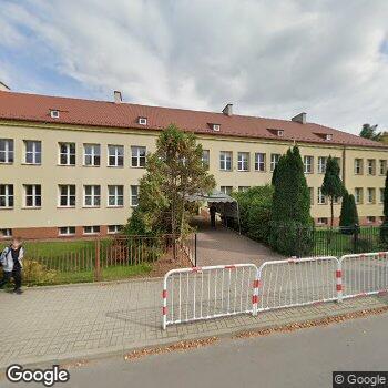 Zdjęcie budynku St0madent Strzyżów