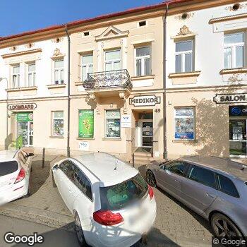 Zdjęcie budynku Centrum Medyczne Ujastek